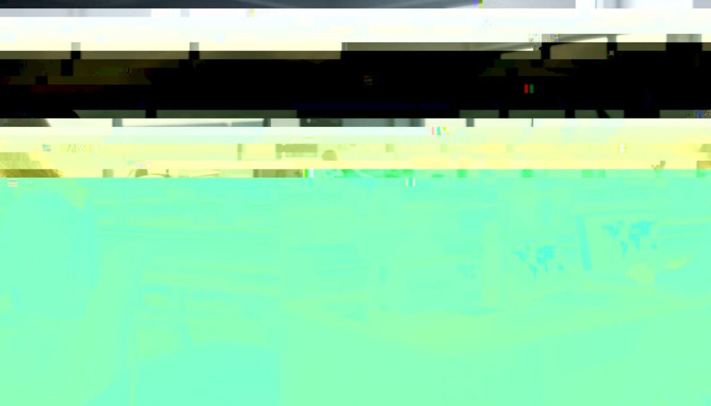 E-commerce manager viewing cloud logistics dashboard